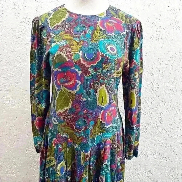 Vintage floral/paisley printed midi dress with long sleeves size 6 - Picture 3 of 9
